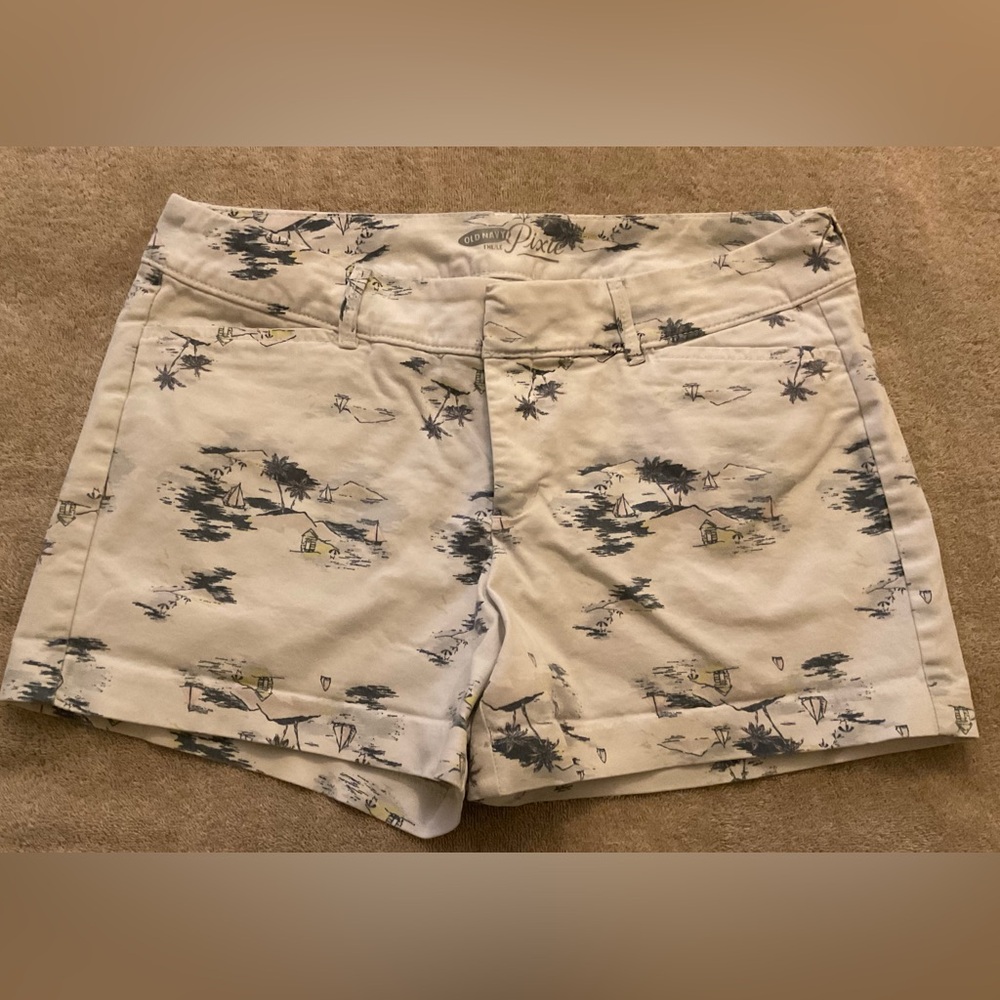 EUC Old Navy Pixie Shorts 4